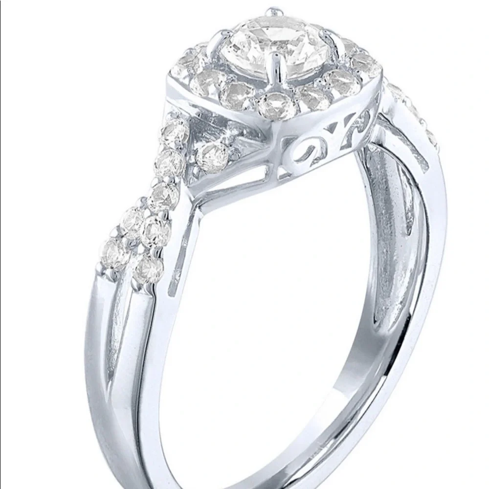 NIB Sparkling Lab Created White Sapphire Cocktail Ring Sterling Silver sz 7